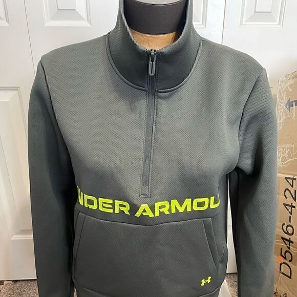 Under Armour Womens Medium Half Zip Jacket - Picture 1 of 5